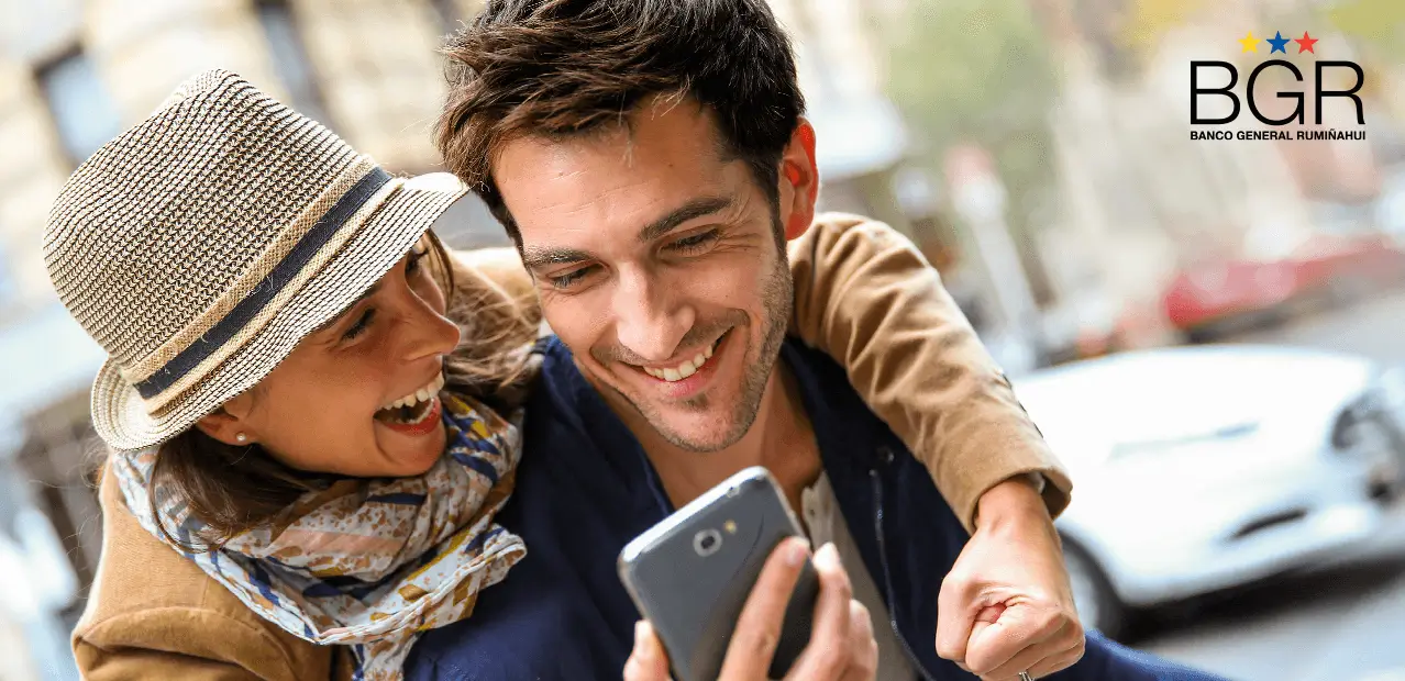La billetera móvil es un servicio bancario que permitirá hacer pagos por medio de teléfonos móviles.