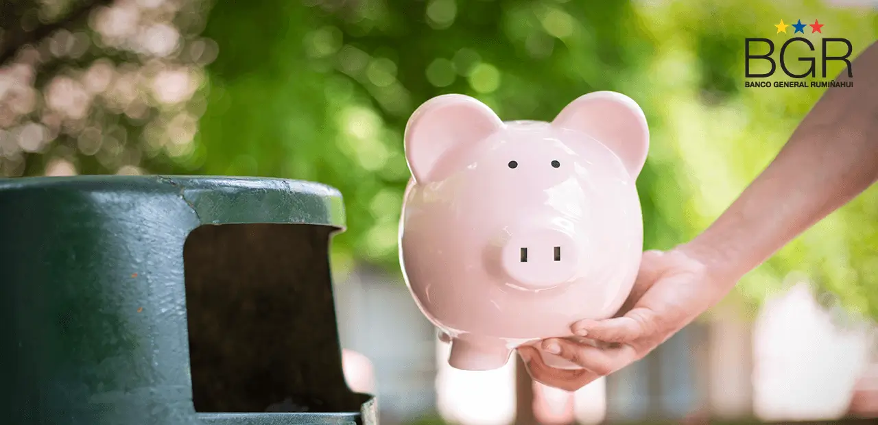 ¿Qué debes saber antes de sacar tu primera tarjeta?