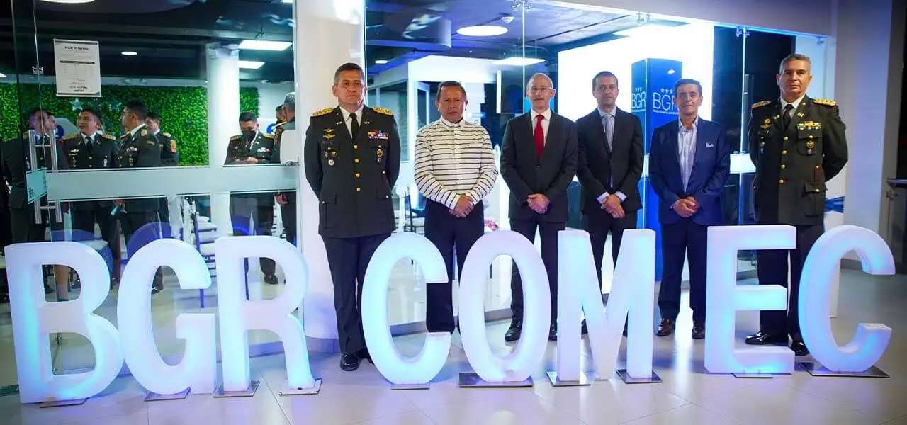Evento de inauguración centro de negocios en el Puyo
